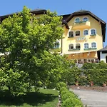 ホテル Restaurant Haeupl 4*