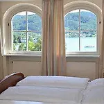Restaurant Haeupl 4*